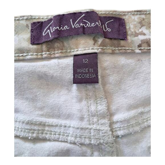 GLORIA VANDERBILT Beige Floral Jeans Size 12 Amanda Stretch Straight Leg Cottage - Picture 8 of 9